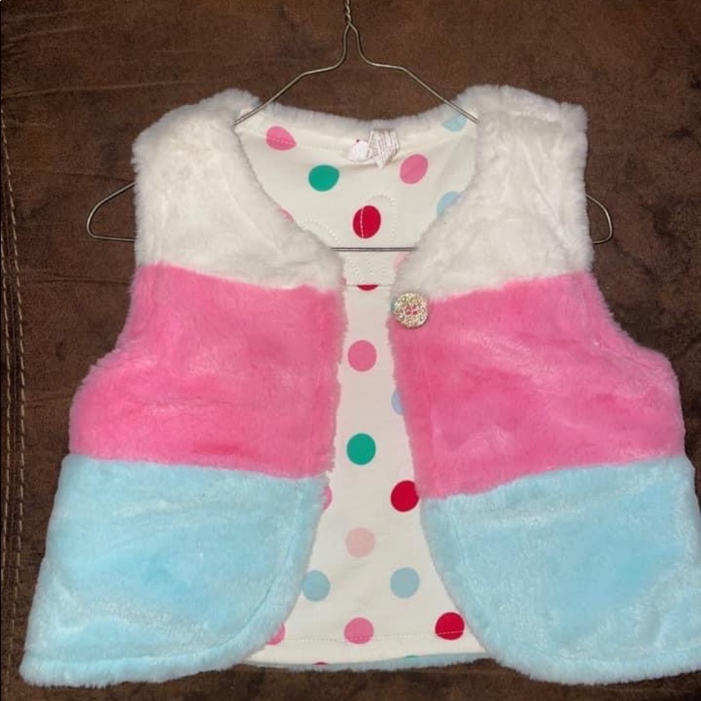 Matilda Jane vest size 6